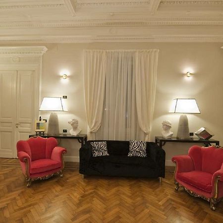לינה וארוחת בוקר פירנצה Palazzo Lombardo מראה חיצוני תמונה